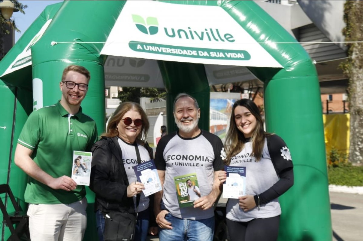Projeto “EnTENDA DE ECONOMIA” marca comemoração do Dia do Economista em Joinville - Corecon/SC