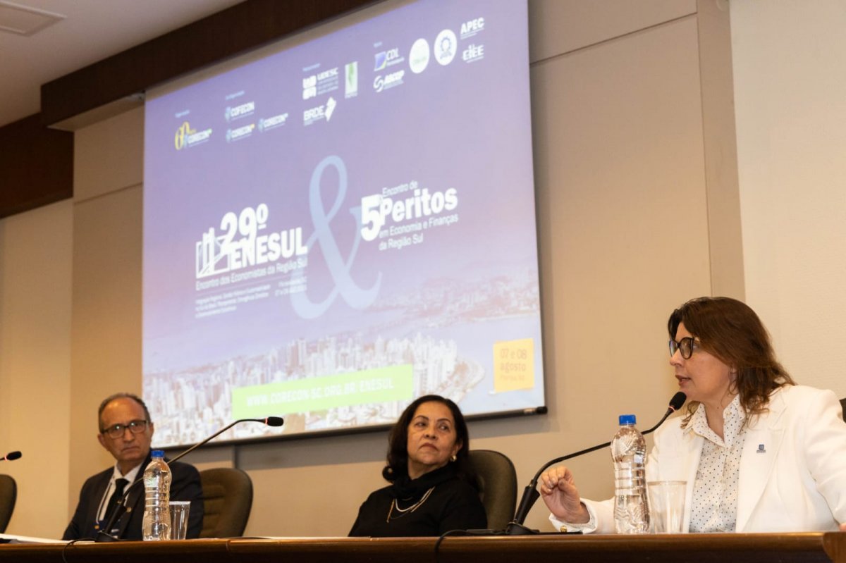 Florianópolis recebe o 29º ENESUL: economistas do Sul unidos por um futuro resiliente - Corecon/SC